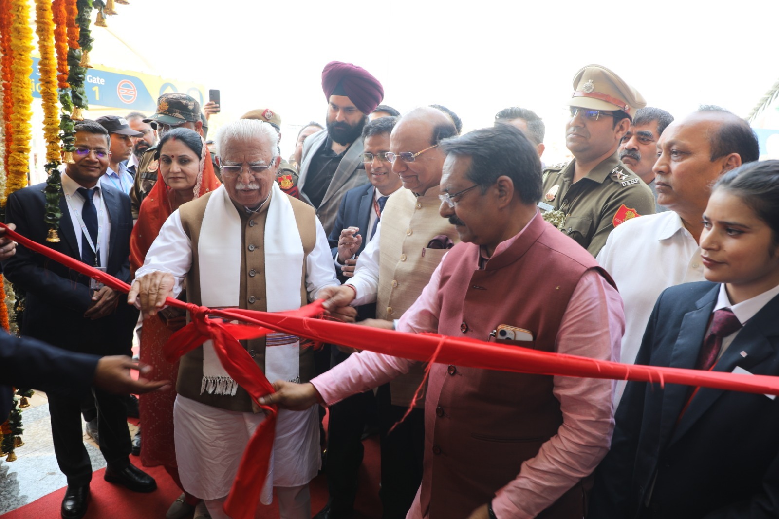 Hon’ble PM inaugurated balance sections of Namo Bharat corridor & Meerut Metro