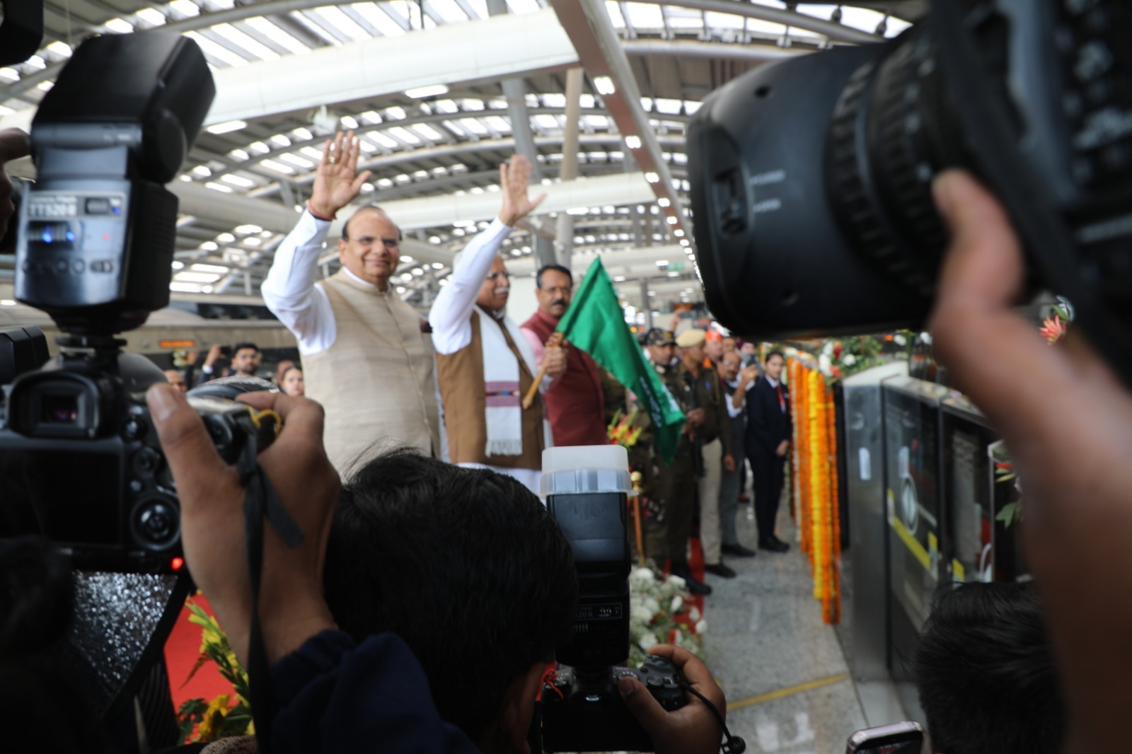 Hon’ble PM inaugurated balance sections of Namo Bharat corridor & Meerut Metro