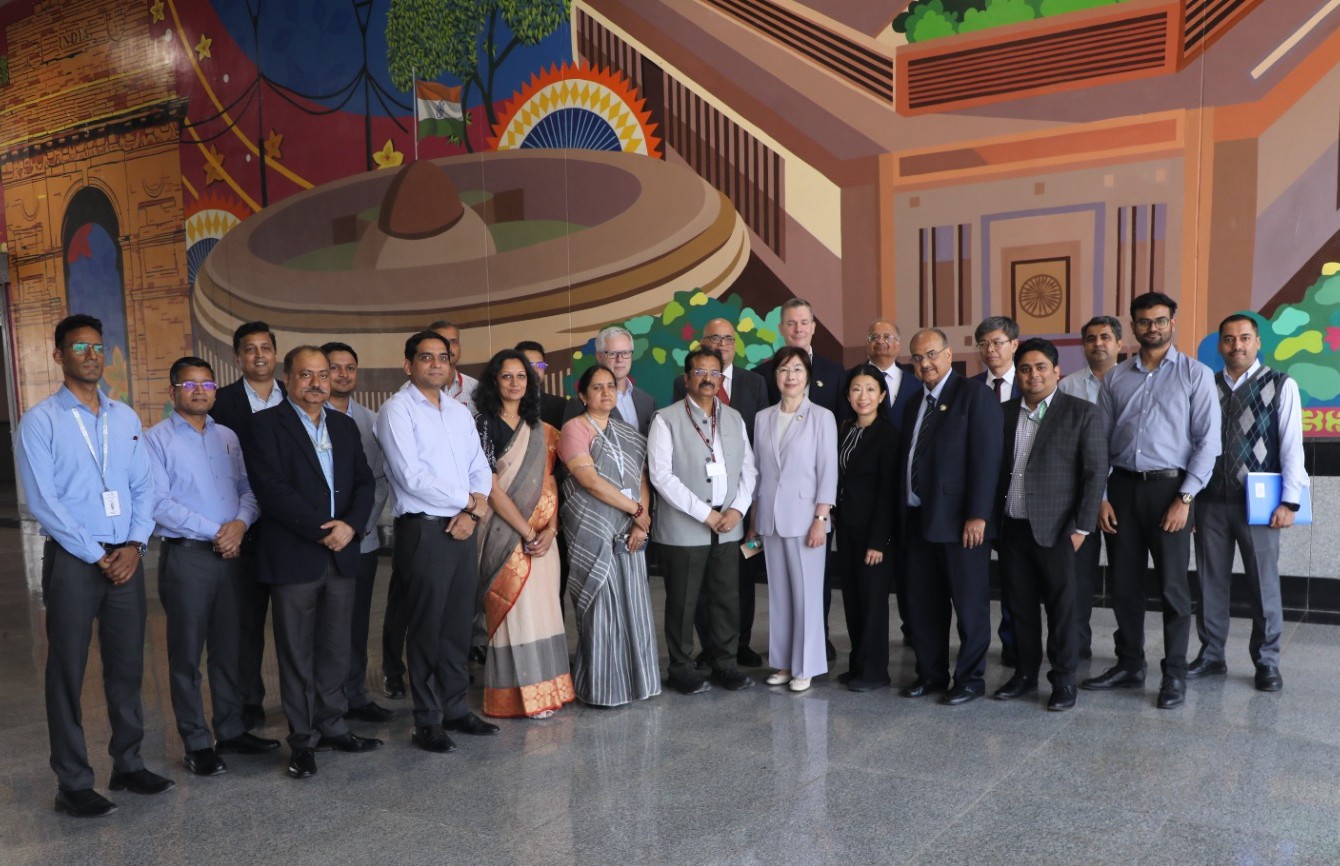 President of AIIB visits Namo Bharat corridor
