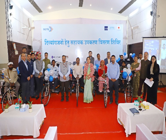 Distribution event image 8