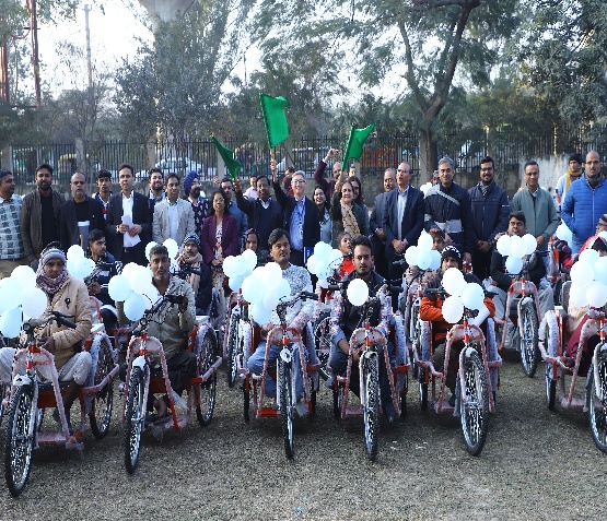 Distribution event image 11