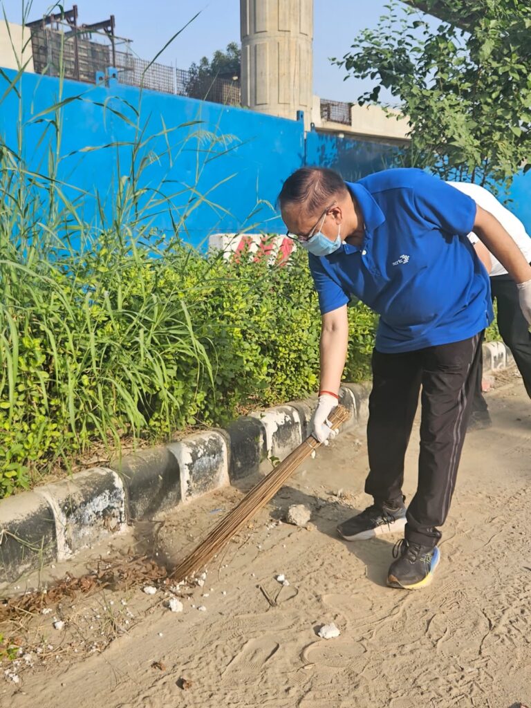 एनसीआरटीसी ने आयोजित किया स्वच्छता एवं वृक्षारोपण अभियान