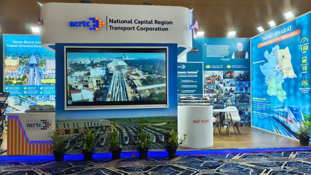 MoS HUA inaugurates NCRTC's stall at UMI 2026