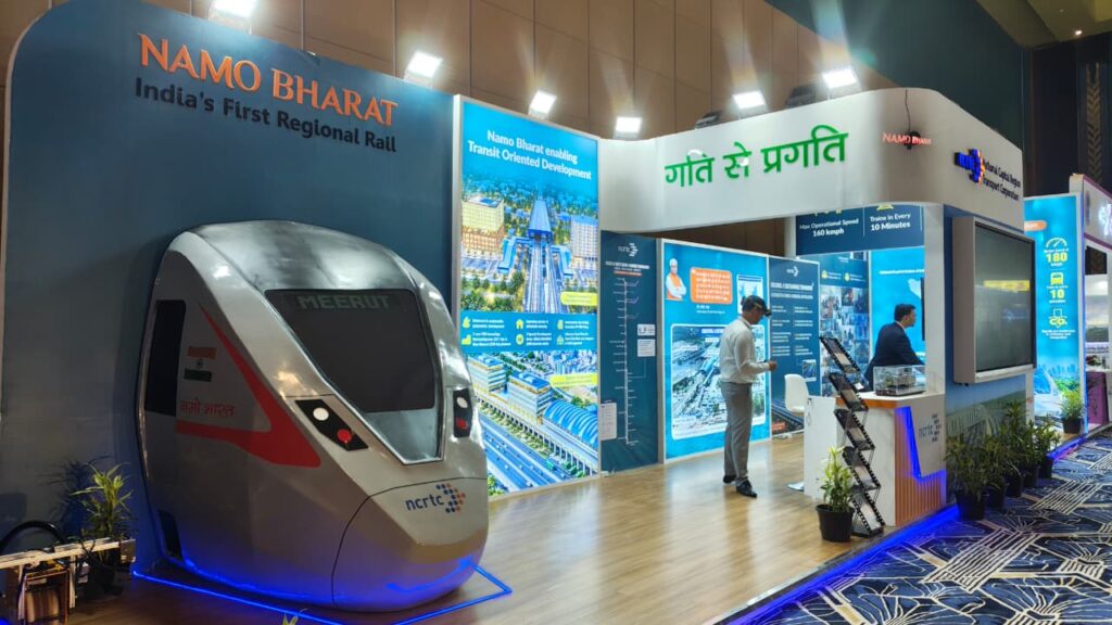 MoS HUA inaugurates NCRTC's stall at UMI 2026